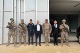 dicle-kaymakami-atis-emniyet-personeliyle-bulustu-b1u7hIwk.jpg