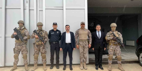 Dicle Kaymakamı Atış, Emniyet Personeliyle Buluştu