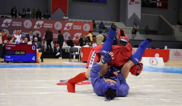 elazig-ruzgariyla-istanbuldaki-sambo-sampiyonasi-tZjjARvl.jpg
