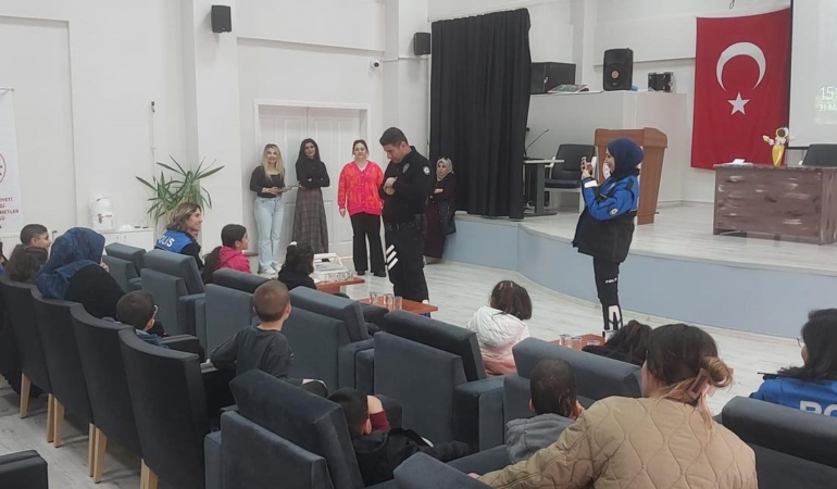 elazigda-cocuklar-icin-ozgun-bilinclendirme-etkinligi-M5phiCWe.jpg