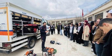 elazigda-gencler-icin-afet-farkindalik-egitimi-gelecegi-guclendirmek-E3TgWL4z.jpg