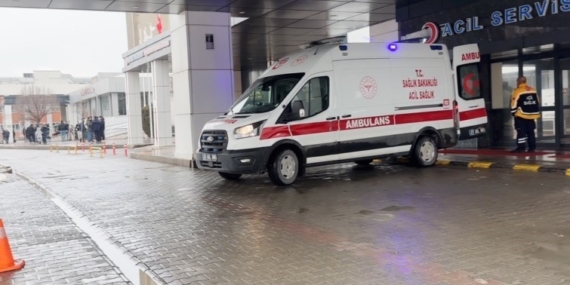 Elazığ’da İnşaat İskelesi Çöktü: 4 İşçi Yaralandı!