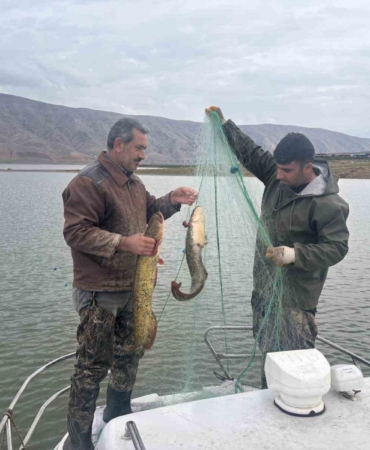 elazigda-su-urunleri-arastirmalari-devam-ediyor-E5RCq95Q.jpg