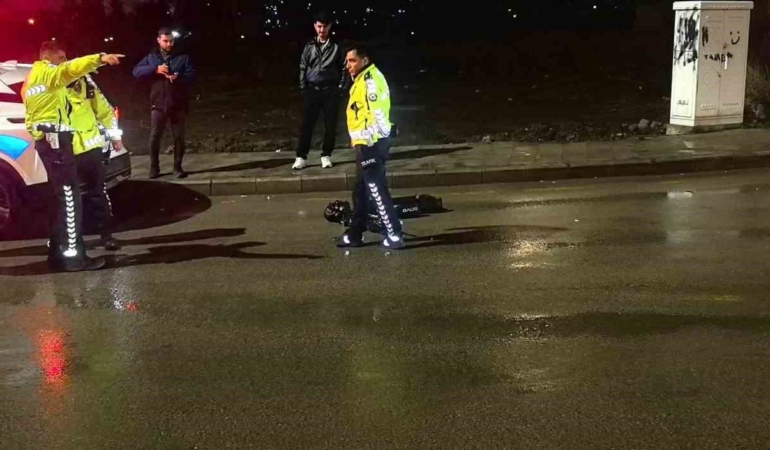 erzurumda-scooter-kazasi-bir-yarali-zLsy1lnH.jpg