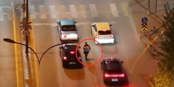 Gaziantep’te Yollarda Dilencilik ve Satıcılık Yapanlara Operasyon: 14 Gözaltı!