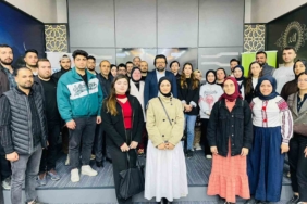 genc-girisimciler-icin-gelecege-acilan-kapi-girisimcilik-akademisi-2vQZUHRA.jpg