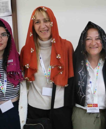 ispanyol-turistlerin-diyarbakir-ziyareti-ab-projesi-cercevesinde-PRmGDJqs.jpg