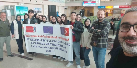 Karakoçanlı Öğrenciler Avrupa’da Demans Araştırmalarına Staj Yapıyor