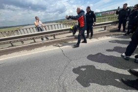 kopruden-atlama-tehdidi-afad-ve-polis-ekipleri-mudahalede-bulundu-Ve5MyWeM.jpg
