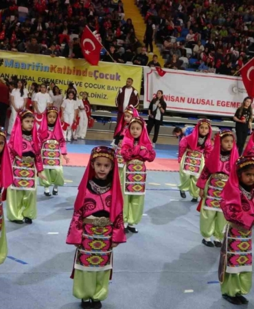 malatyada-23-nisan-coskusuyla-dolu-bir-kutlama-gerceklesti-asI4vw4y.jpg