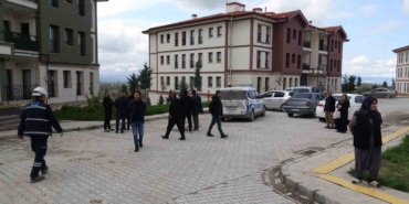 malatyada-ev-yangininda-3-kisi-dumandan-etkilendi-ZGcI2jxg.jpg