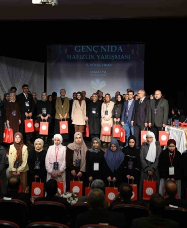 malatyada-genc-nida-hafizlik-yarismasi-6-bolge-finali-gerceklestirildi-rpSwZIi6.jpg