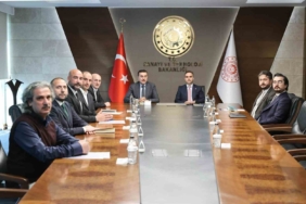 malatyanin-sanayi-ve-teknoloji-gelecegi-ankarada-tartisildi-KHPEUPZV.jpg