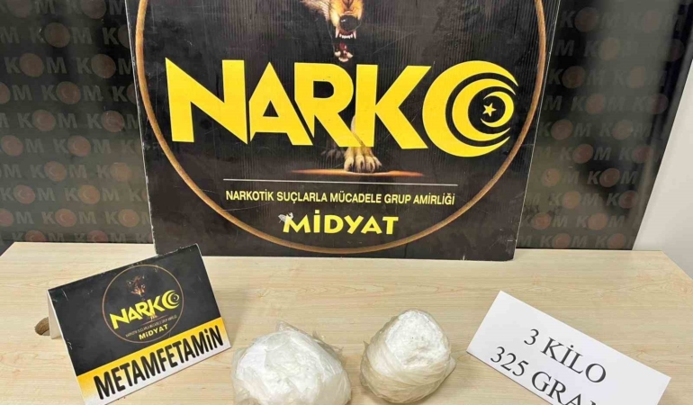 mardinde-3-kilogram-metamfetaminin-ele-gecirildigi-uyusturucu-operasyonu-4luc7cH1.jpg