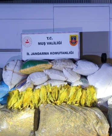 musta-bandrolsuz-12-ton-tutun-yakalandi-ilsX4iR6.jpg