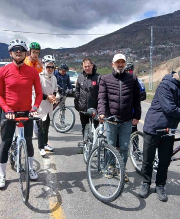 posofun-essiz-guzelliklerinde-bisiklet-turu-etkinligi-YI7mTY4h.jpg