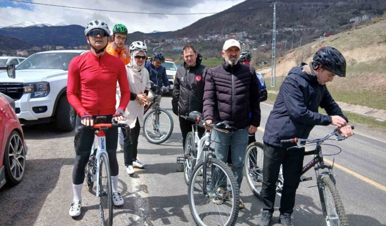 posofun-essiz-guzelliklerinde-bisiklet-turu-etkinligi-YI7mTY4h.jpg