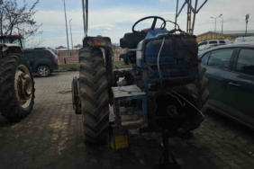 traktor-yogunlugu-ile-sezon-oncesi-tamircilerde-hareketlilik-t4MPmCpE.jpg