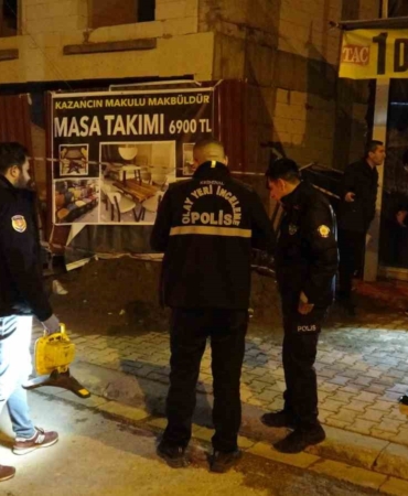 tuvalet-ihtiyaci-icin-insaattan-dusen-kisi-agir-yaralandi-ec2CqGwt.jpg