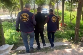 40-yil-hapis-cezasiyla-aranan-sahis-bag-evinde-ele-gecirildi-4UjW33sg.jpg