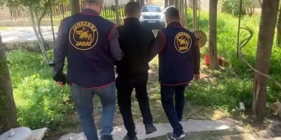 40 Yıl Hapis Cezasıyla Aranan Şahıs Bağ Evinde Ele Geçirildi