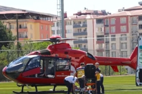 acil-hava-ambulansi-7-aylik-bebegi-kurtarmak-icin-gokyuzune-yukseldi-zrASaKMU.jpg