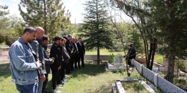 ahmet-aytar-elazigda-kabri-basinda-anma-toreniyle-gun-yuzune-cikti-b23P5Omj.jpg