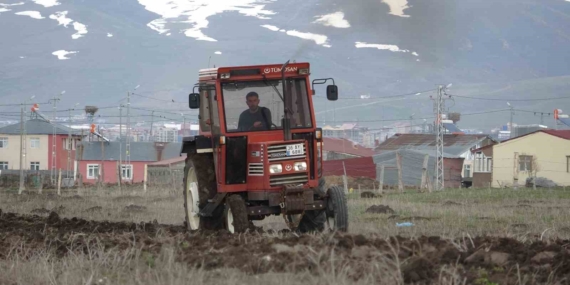 Ardahan’da Buğday ve Arpa Ekimine Başlandı