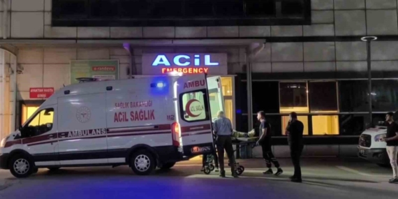 Batman’da Otomobil ve Motosiklet Çarpışması: 1 Yaralı