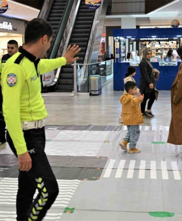 batmanda-trafik-haftasi-kutlamalari-ve-etkinlikleri-1ERKAfIS.jpg