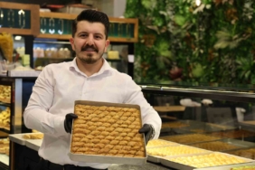 bayramda-baklava-tuketiminde-buzdolabi-ve-tepsi-agirligina-dikkat-dNDUtuu9.jpg