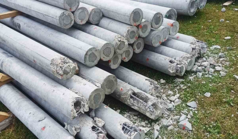 beton-direkleri-kirarak-32-milyon-liralik-yatirimi-durdurdular-Hgg3Tjhv.jpg