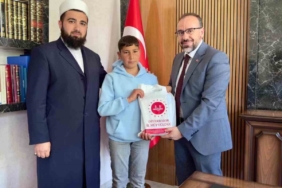 cami-insaatina-destek-veren-genc-odule-layik-goruldu-SGcm6XHx.jpg