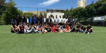 diyarbakirda-gencler-icin-maarifin-kalbinde-marifetli-genclik-futbol-turnuvasi-duzenlendi-huN6Yhx7.jpg