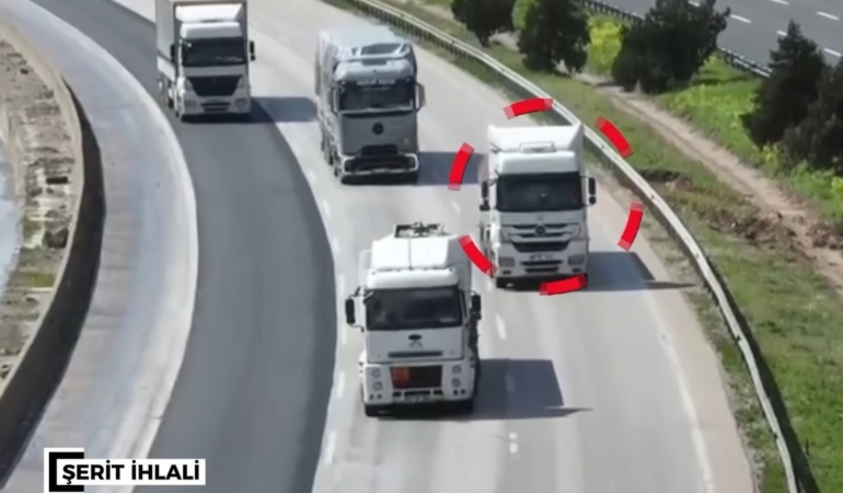 dron-teknolojisiyle-jandarmadan-bin-346-araca-ceza-uygulamasi-2GAULvbB.jpg