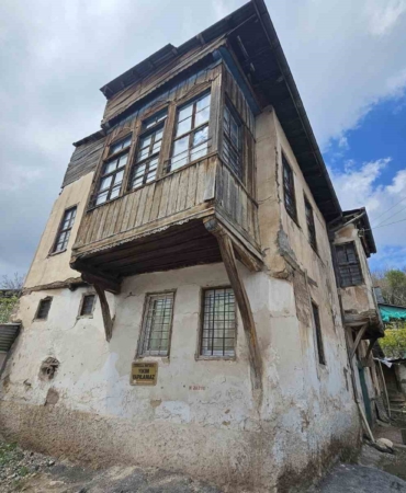 elazigda-450-yillik-tarihi-konagin-konusan-hikayesi-Bh4y4gCs.jpg