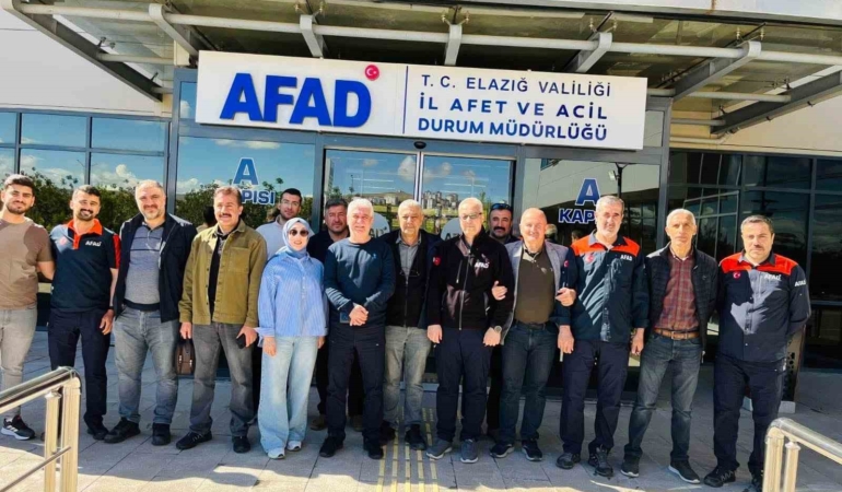 elazigda-afad-personeline-enkaz-iletisim-egitimi-uygulandi-DCbZHNWg.jpg