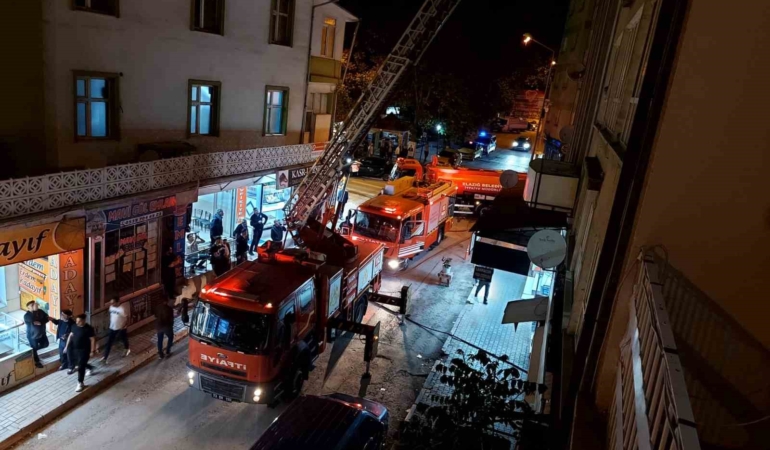 elazigda-baca-yangini-yangin-cikti-RAnOXSRV.jpg