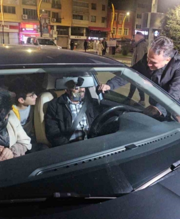 elazigda-bayram-oncesi-genis-kapsamli-guvenlik-operasyonu-j5QQUiZd.jpg