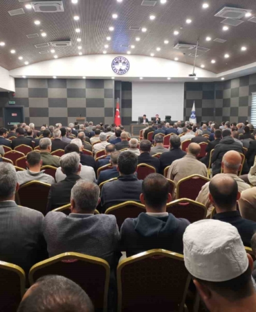 elazigda-din-gorevlileri-bayram-oncesi-bulustu-jR6Xevlw.jpg