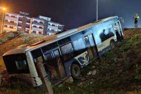 elazigda-halk-otobusu-sarampole-uctu-olayin-detaylari-LLaE4N4u.jpg