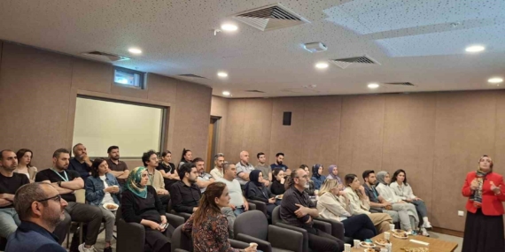 Elazığ’da Sağlık Çalışanlarına Özel Seminer Düzenlendi
