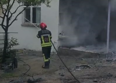 Elazığ’da Yangın Felaketi: 1 Kişi Dumandan Etkilendi