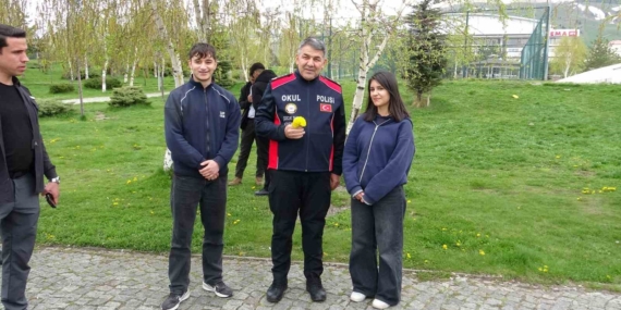 Erzurum Polisi, Okul Çevrelerinde Güvenliği Sağlıyor