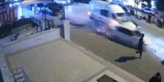 Gaziantep’te Ambulansla Zincirleme Kaza: 3 Yaralı