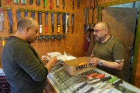 gaziantepte-bayram-oncesi-yogun-randevulu-bicak-bileme-hizmeti-efKlnzdS.jpg