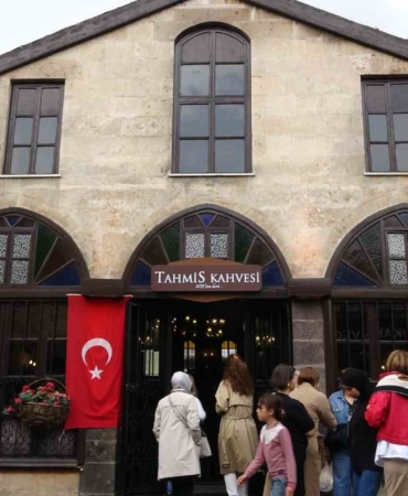 gaziantepteki-dunyanin-en-eski-kahvehanesi-B1473Smc.jpg