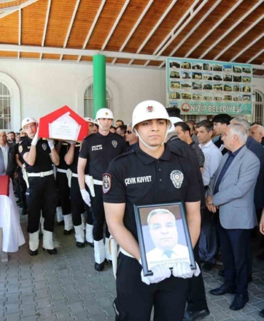 hastalik-sonrasi-hayatini-kaybeden-polis-memuru-ugurlandi-ElCKDpry.jpg