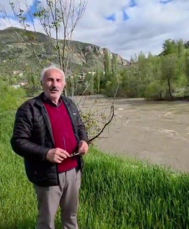 ispirde-coruh-vadisinde-su-seviyesinin-yukselmesiyle-evler-bosaltiliyor-bq5J3xdl.jpg