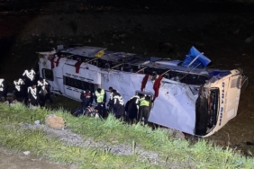 malatya-otobus-kazasinda-hayatini-kaybedenlerin-kimlikleri-aciklandi-sqflRvu5.jpg